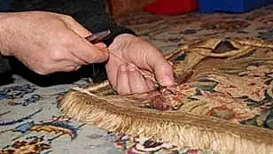 ipek halı tamiri firması